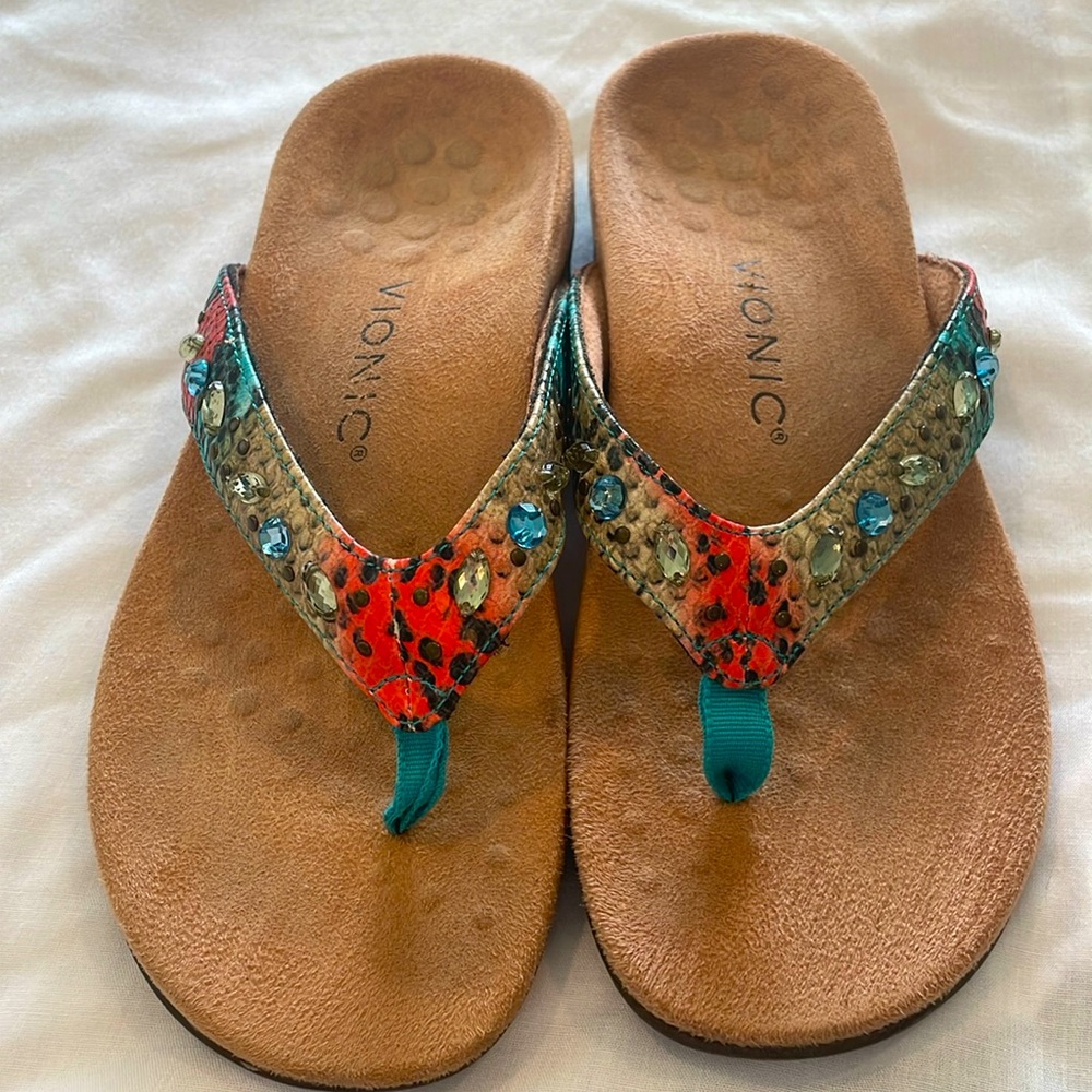 Vionic Women's Multicolor Sandals